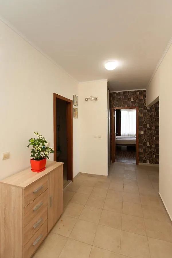Apartment Arteon, Aparthotel Drustur Golden Sands